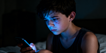 Ansiedade líquida: o preço que você paga por viver conectado